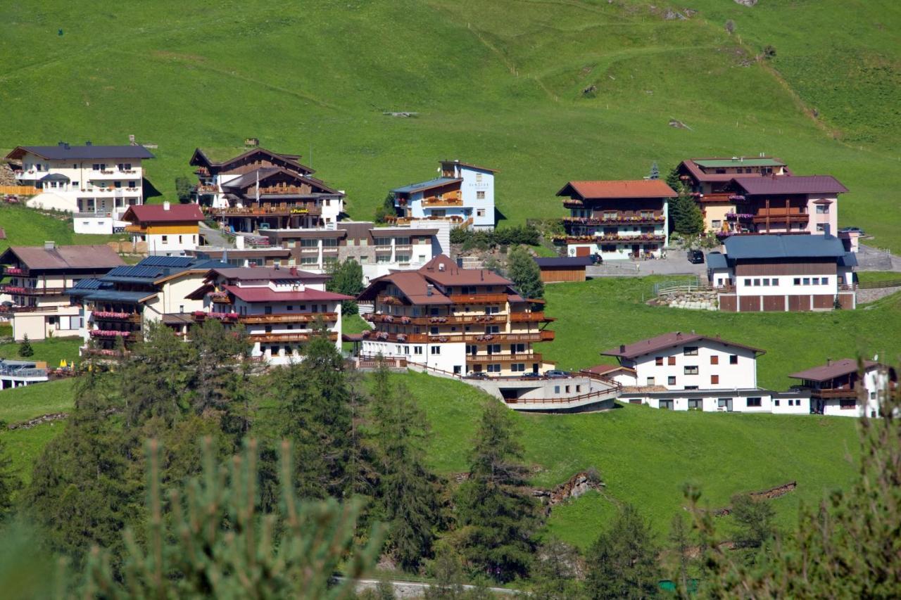 Hotel Bruno Зёльден Экстерьер фото